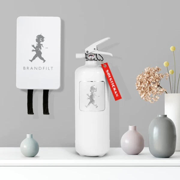 Solstickan Brandsläckare 2kg Kamintillbehör och redskap miljöbild